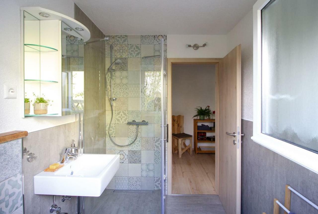 Schoene Und Helle Ferienwohnung In Pfaffenweiler Villingen-Schwenningen Extérieur photo